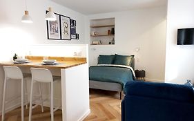 Cosy & Chic - Hyper Centre - Wifi - Proche Gare